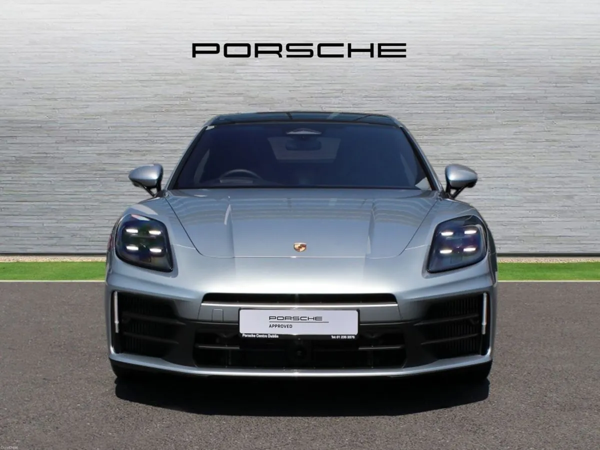 Porsche Panamera 4 E-Hybrid Executive - Image 6