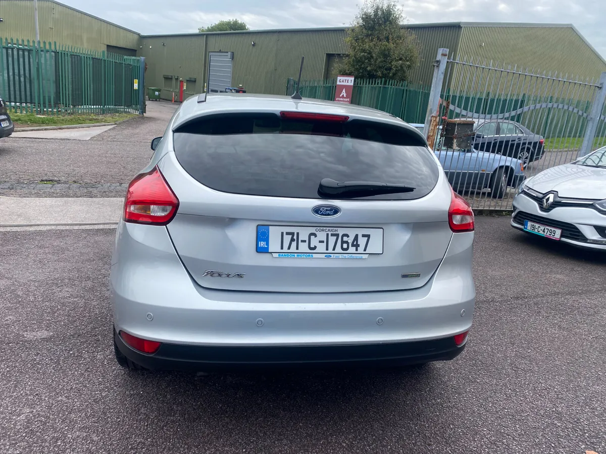 Ford Focus 2017 1LTR PETROL - Image 4