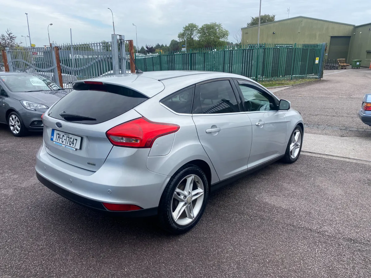 Ford Focus 2017 1LTR PETROL - Image 5