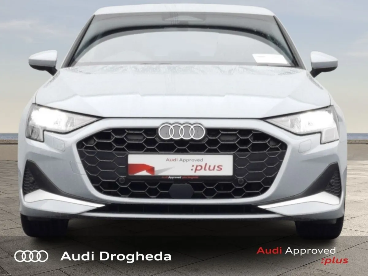 Audi A3 A3 Sportback SE TFSI  85 kW 6-speed - Image 2
