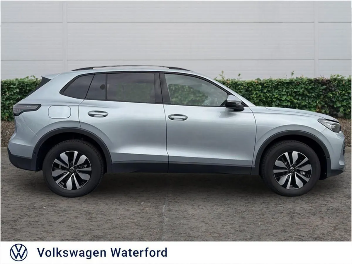Volkswagen Tiguan EDITION 75 1.5PHEV 204BHP - Image 4