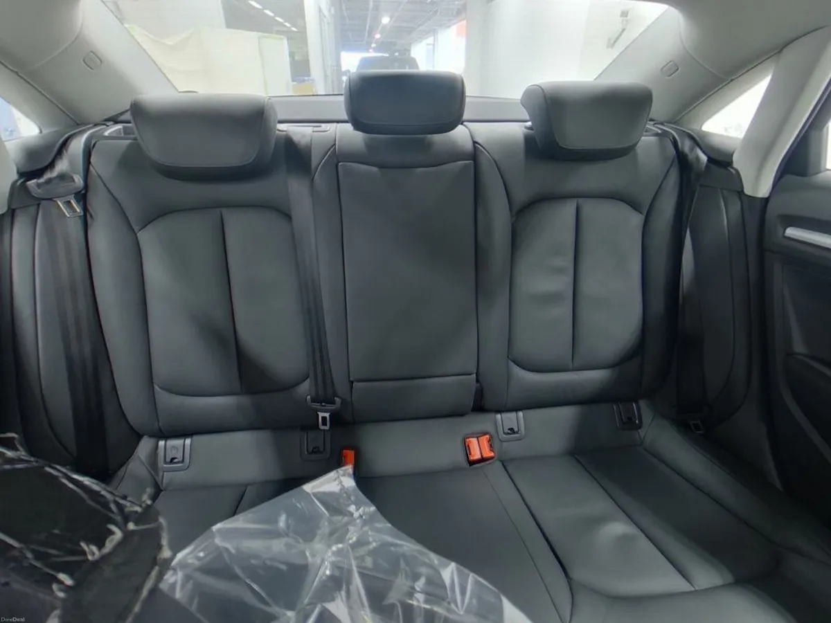 AUDI A3 SALOON 1.4 TFSI AUTO 2015 - Image 5
