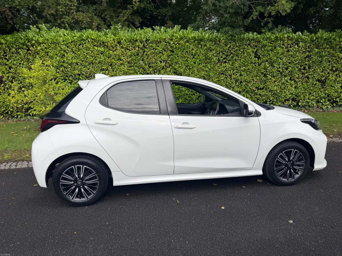 2021 Toyota Yaris X 1.0 Petrol Automatic – €12,750 - Image 3