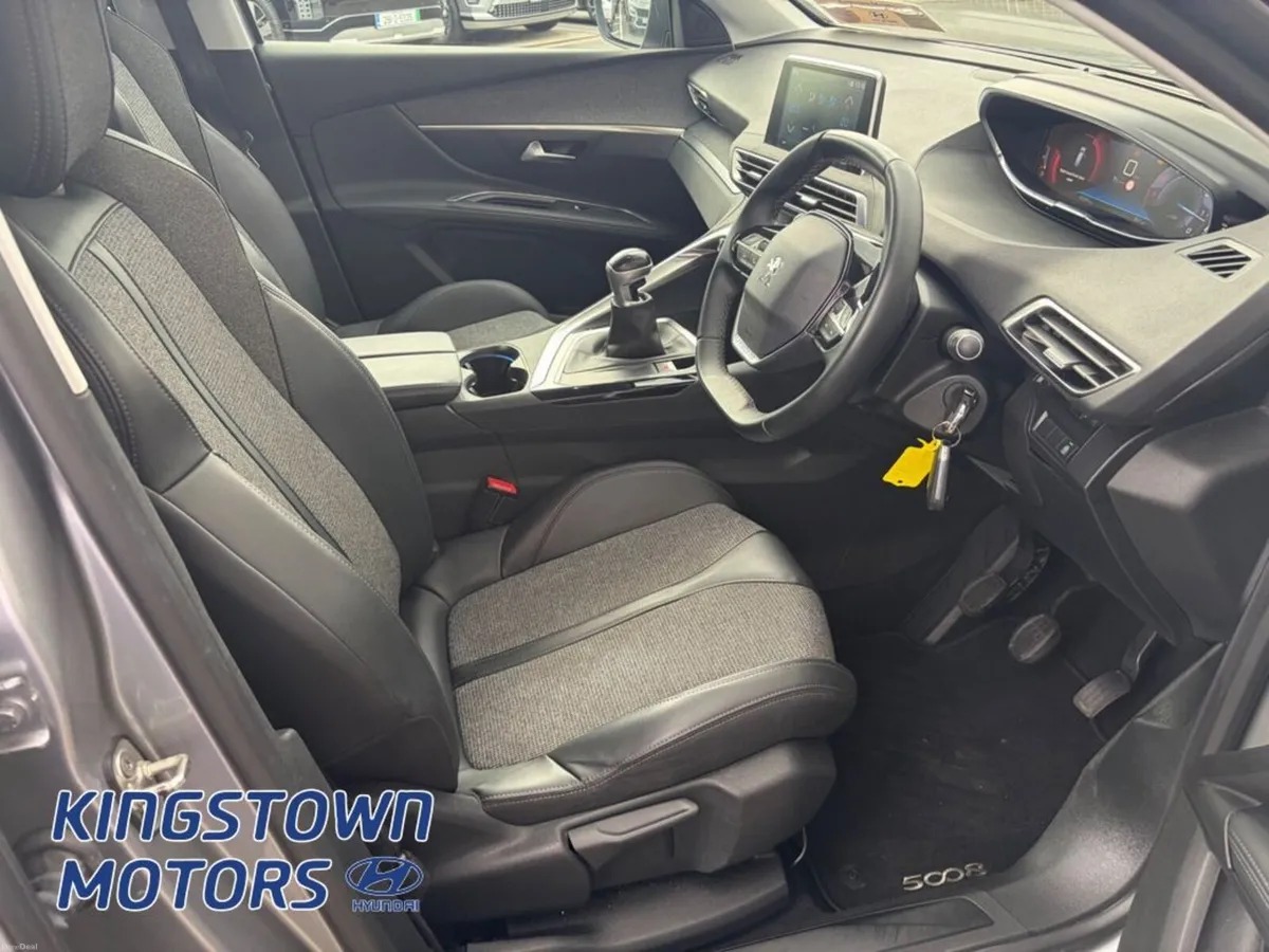 Peugeot 5008 Allure 1.2 130 6.3 4DR - Image 5