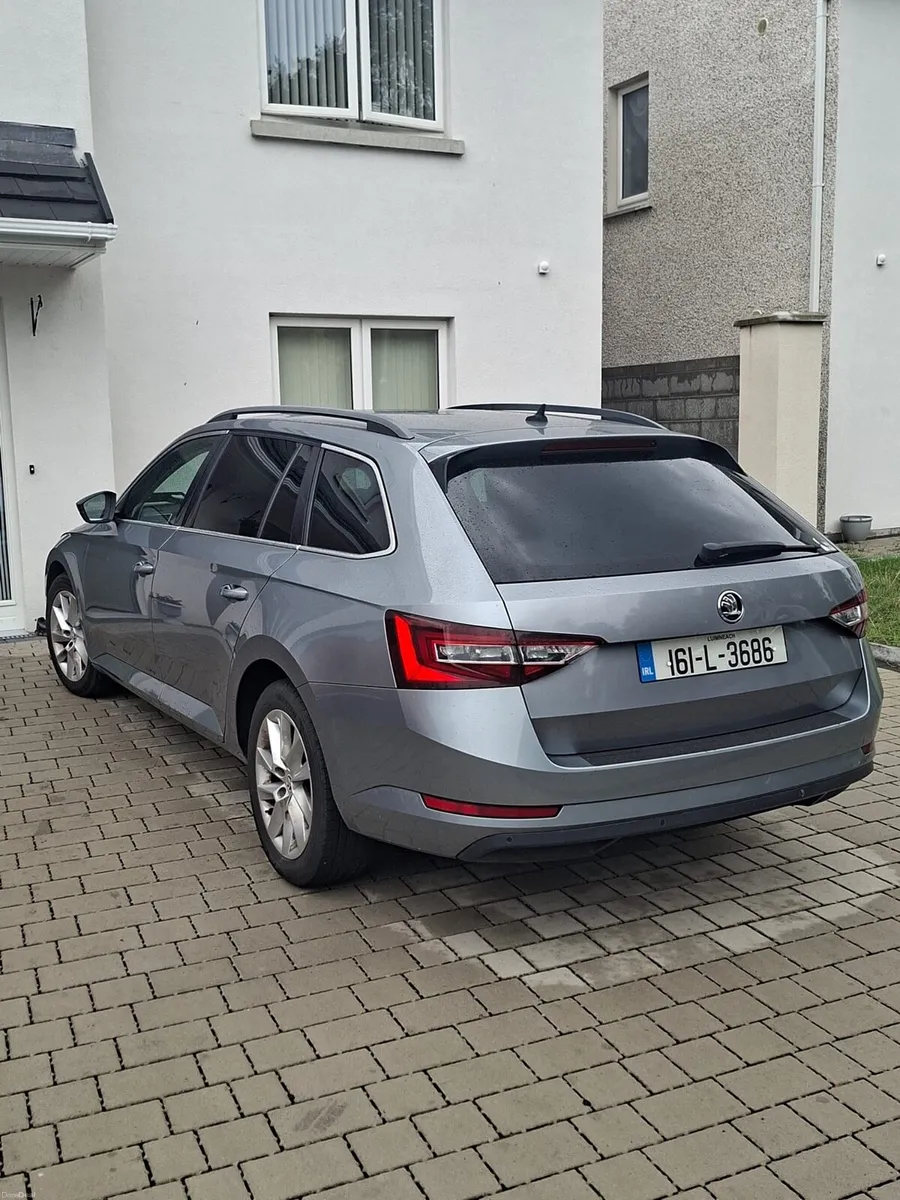 2016 Scoda superb  €4150 - Image 6