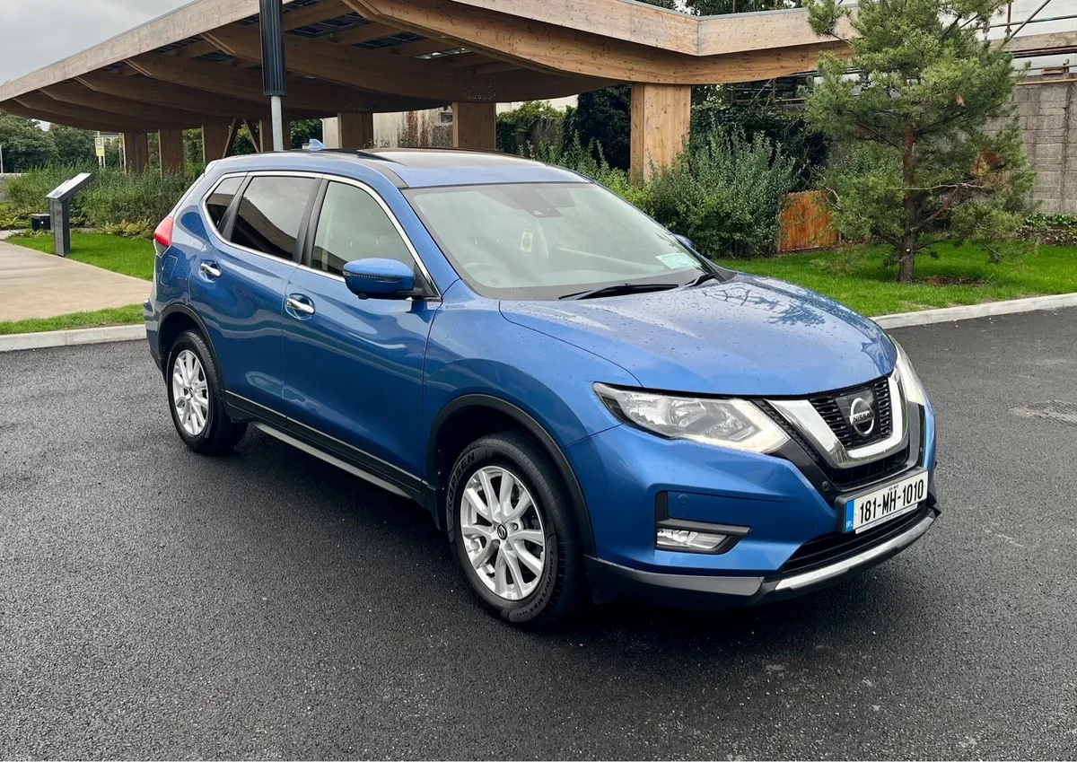 2018 Nissan X-trail SV 7 Seater - Image 1