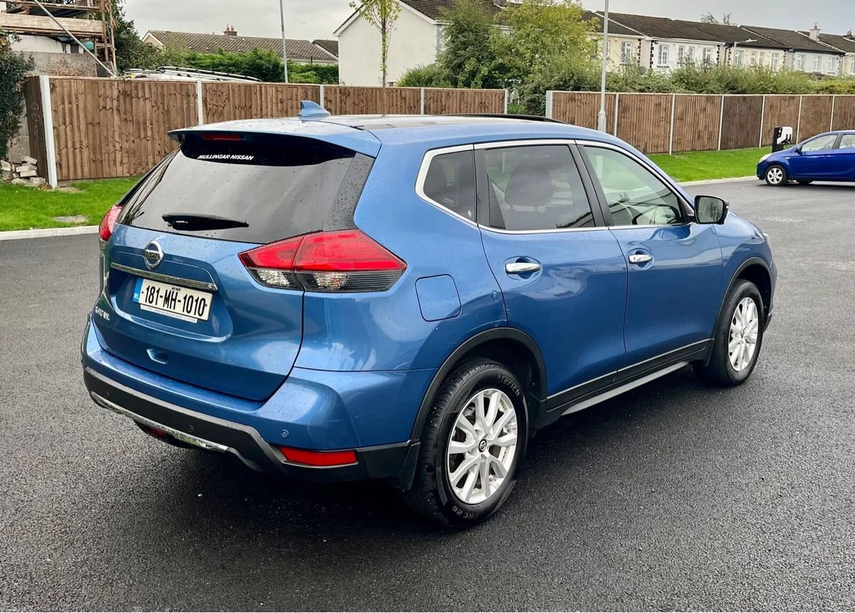 2018 Nissan X-trail SV 7 Seater - Image 5