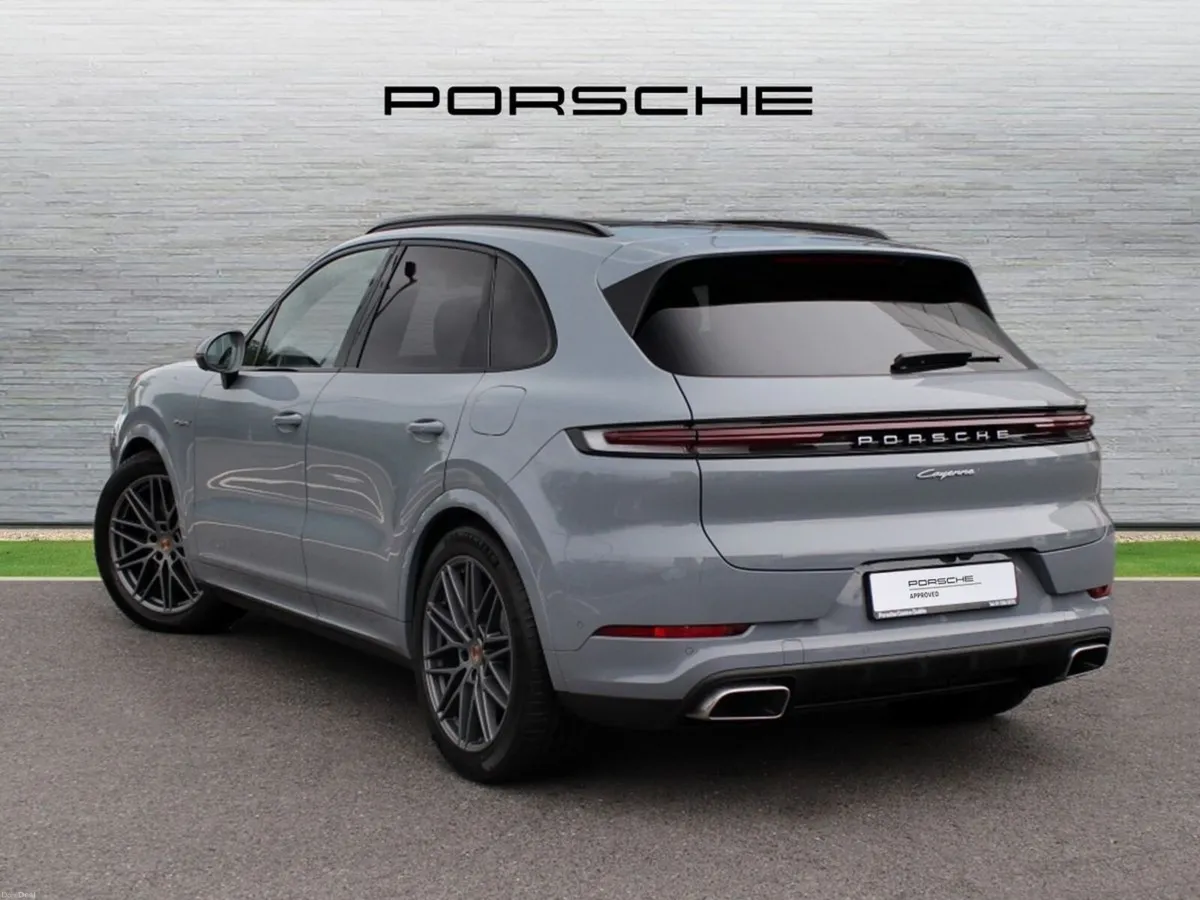 Porsche Cayenne E-Hybrid - Image 2