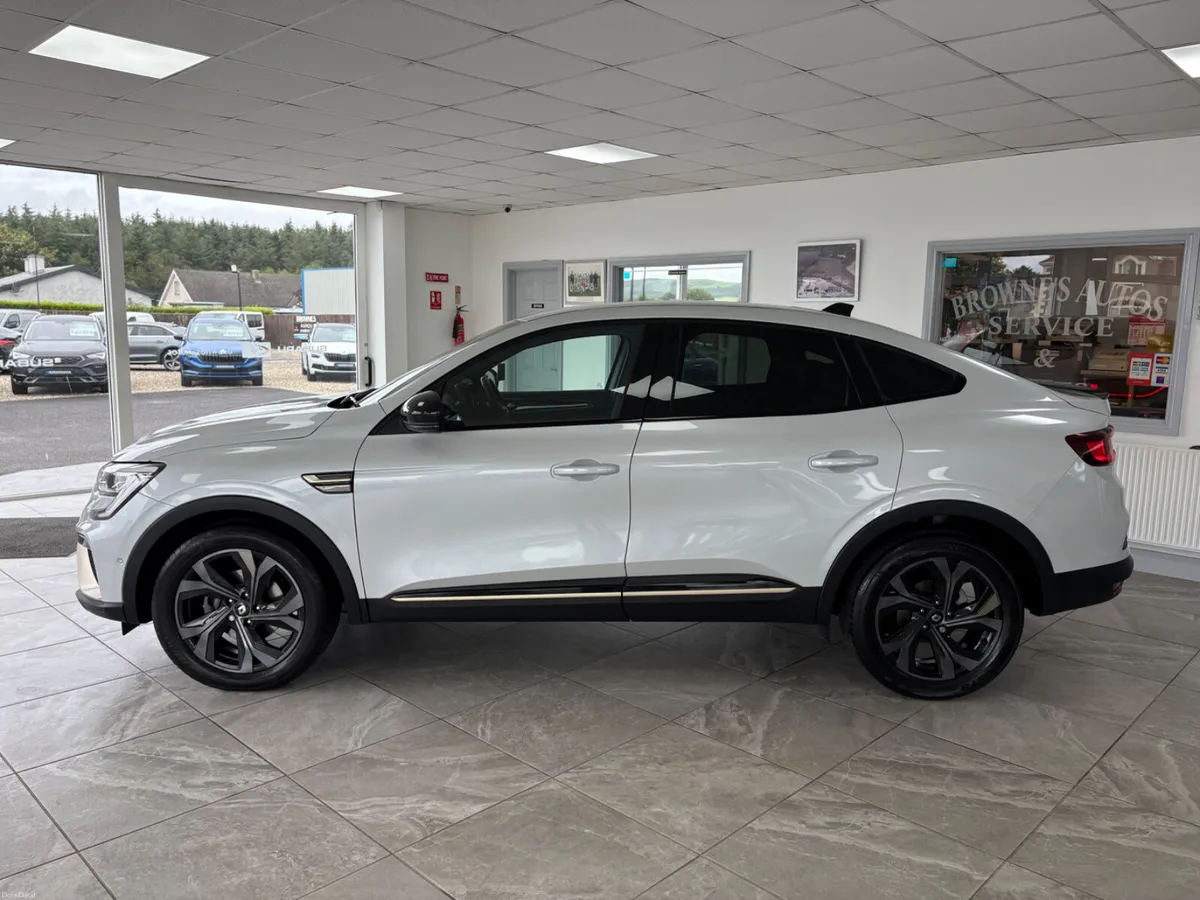 2023 Renault Arkana E-Tech Engineered Automatic - Image 6