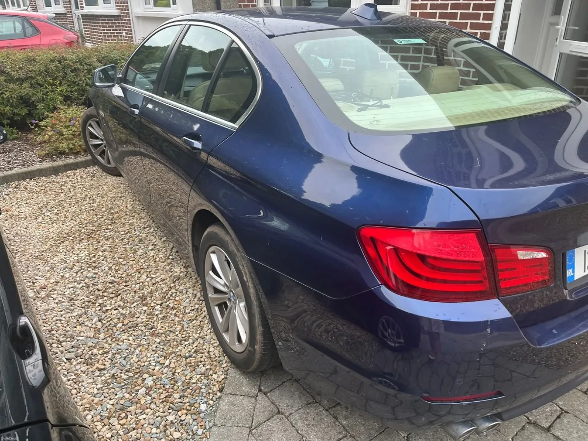 BMW 5-Series 2013 - Image 1