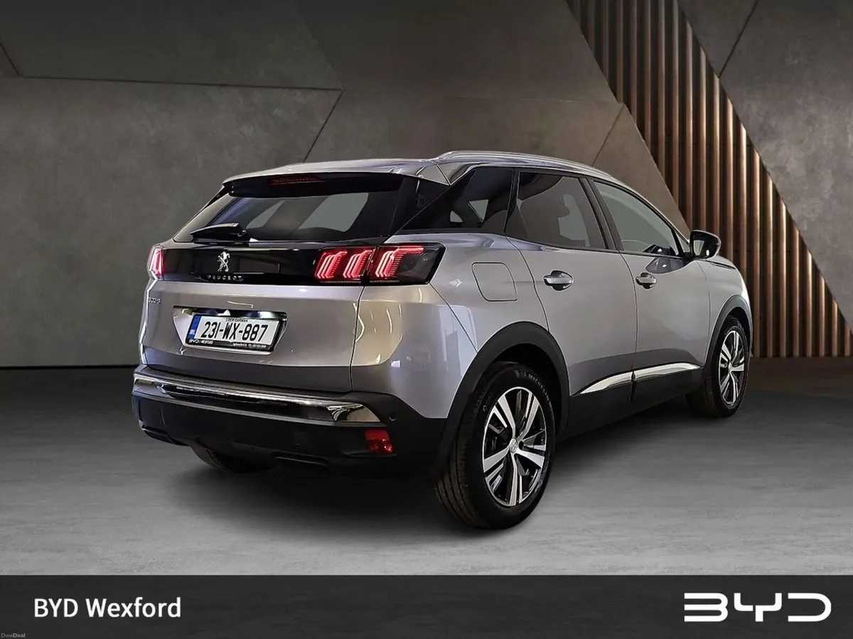 Peugeot 3008 1.5 BlueHDi 130bhp Allure - Image 3