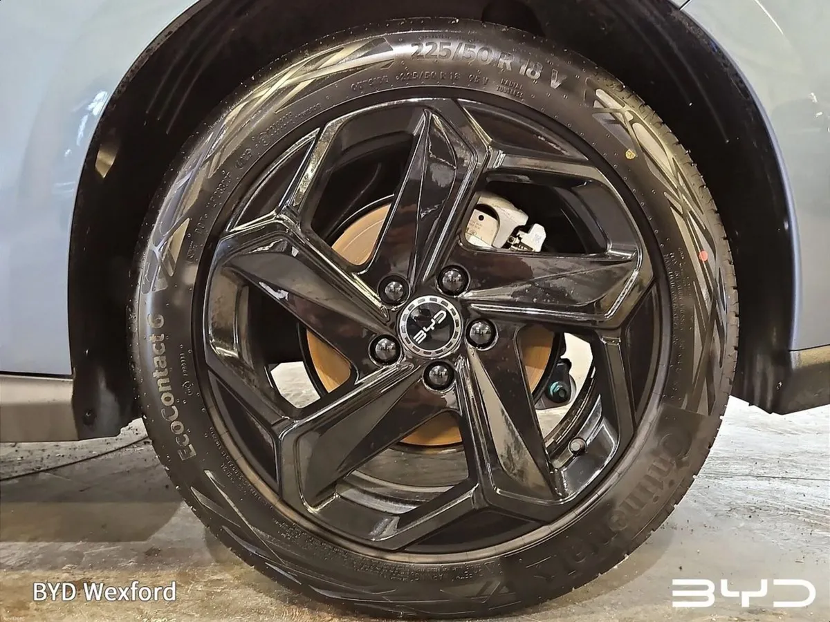 BYD Seal 6 TOURING DM-i COMFORT (EX Demo) - Image 5