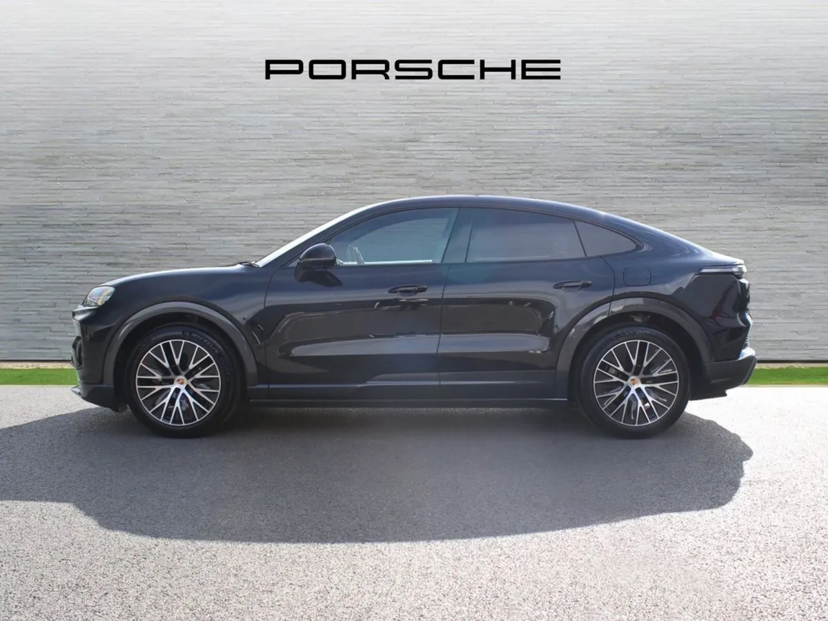 Porsche Cayenne Coupe Electric - Image 3