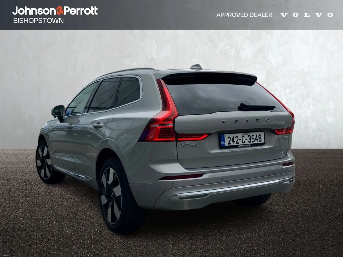 Volvo XC60 T6 350bhp AWD PHEV Plus Bright - Volvo - Image 3