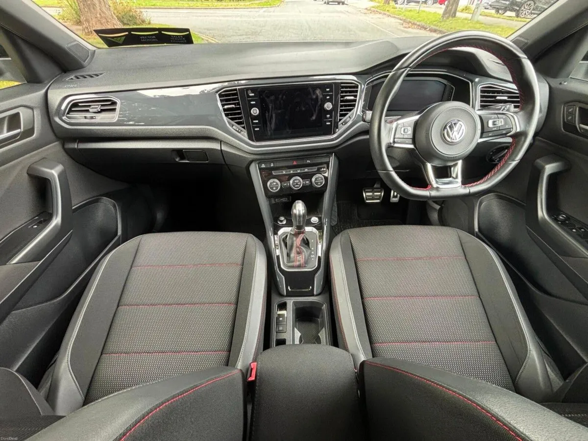 Volkswagen T-Roc 2.0 TDI AUTO NEW NCT 12 MONTH WAR - Image 2