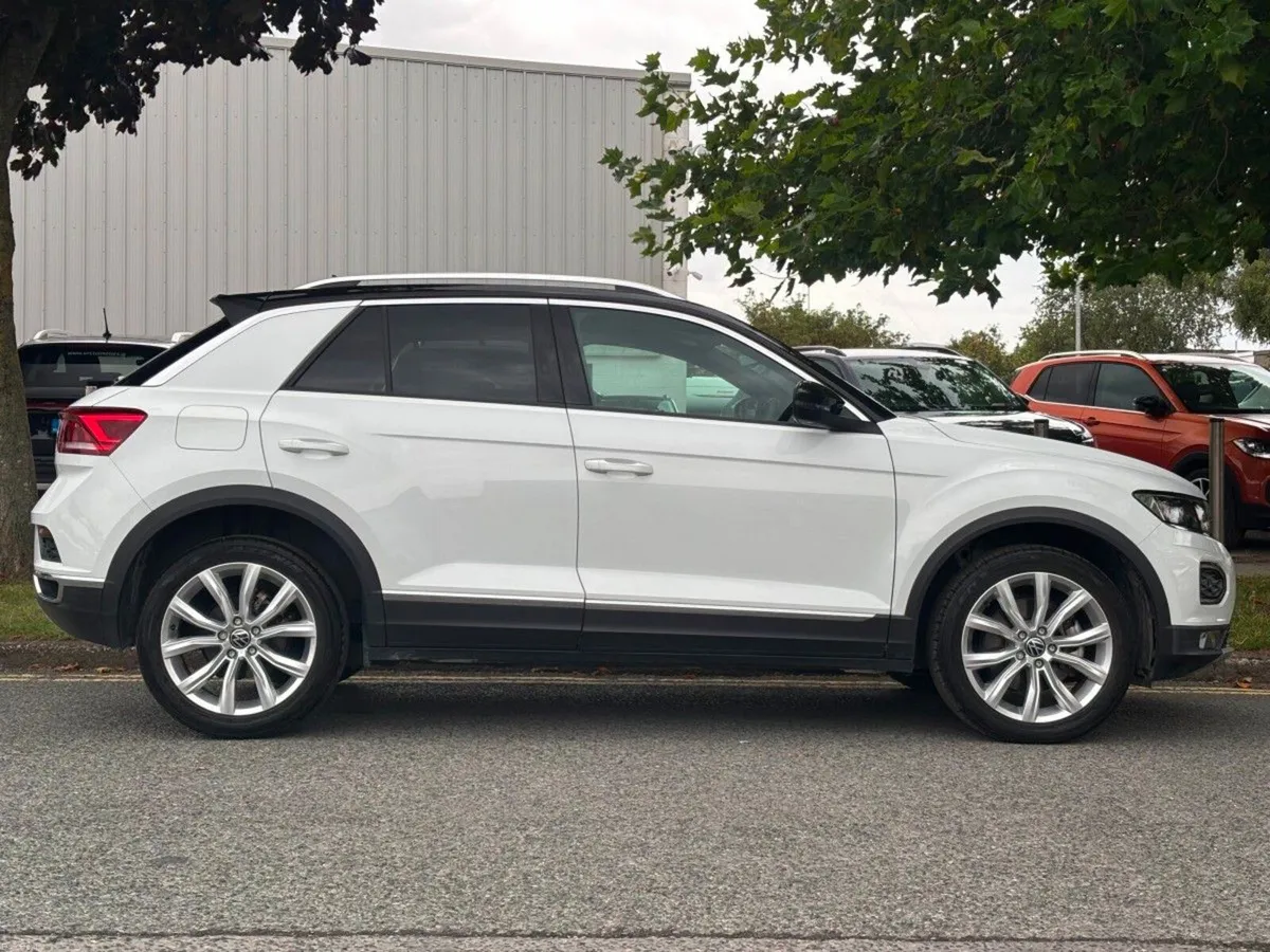 Volkswagen T-Roc LEATHER SEATS TDI SPORT AUTO NEW - Image 5