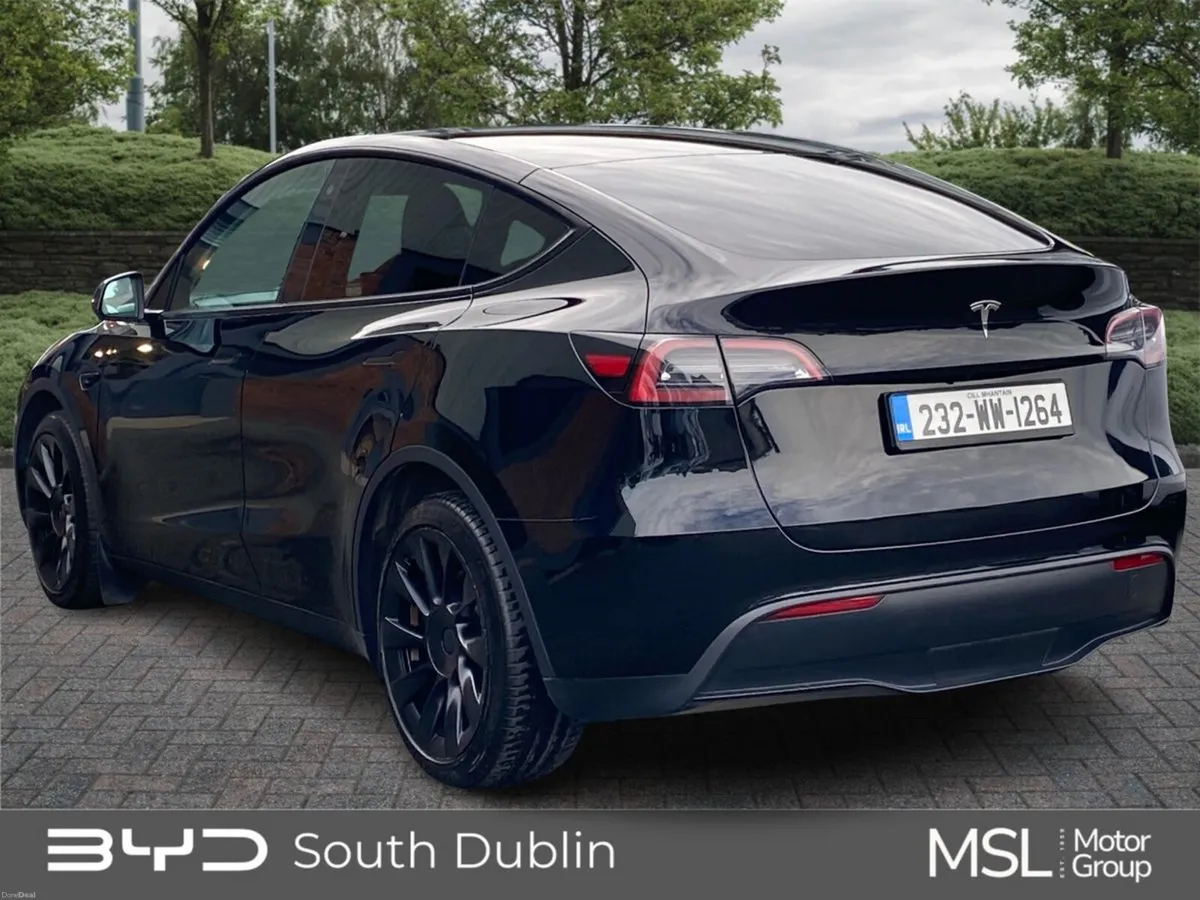 Tesla Model Y RWD - Image 4