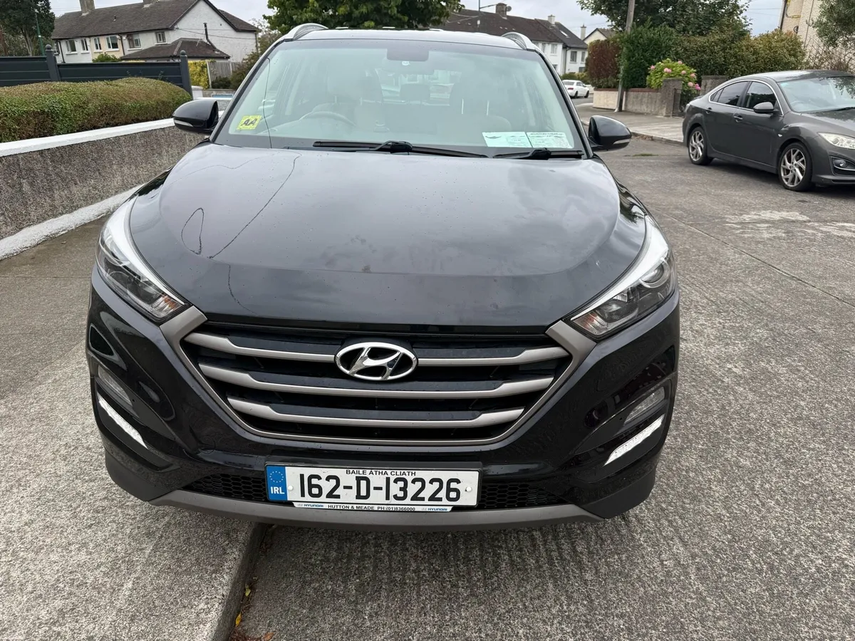 EXECUTIVE NEW NCT 2028 LOW KM - Image 3