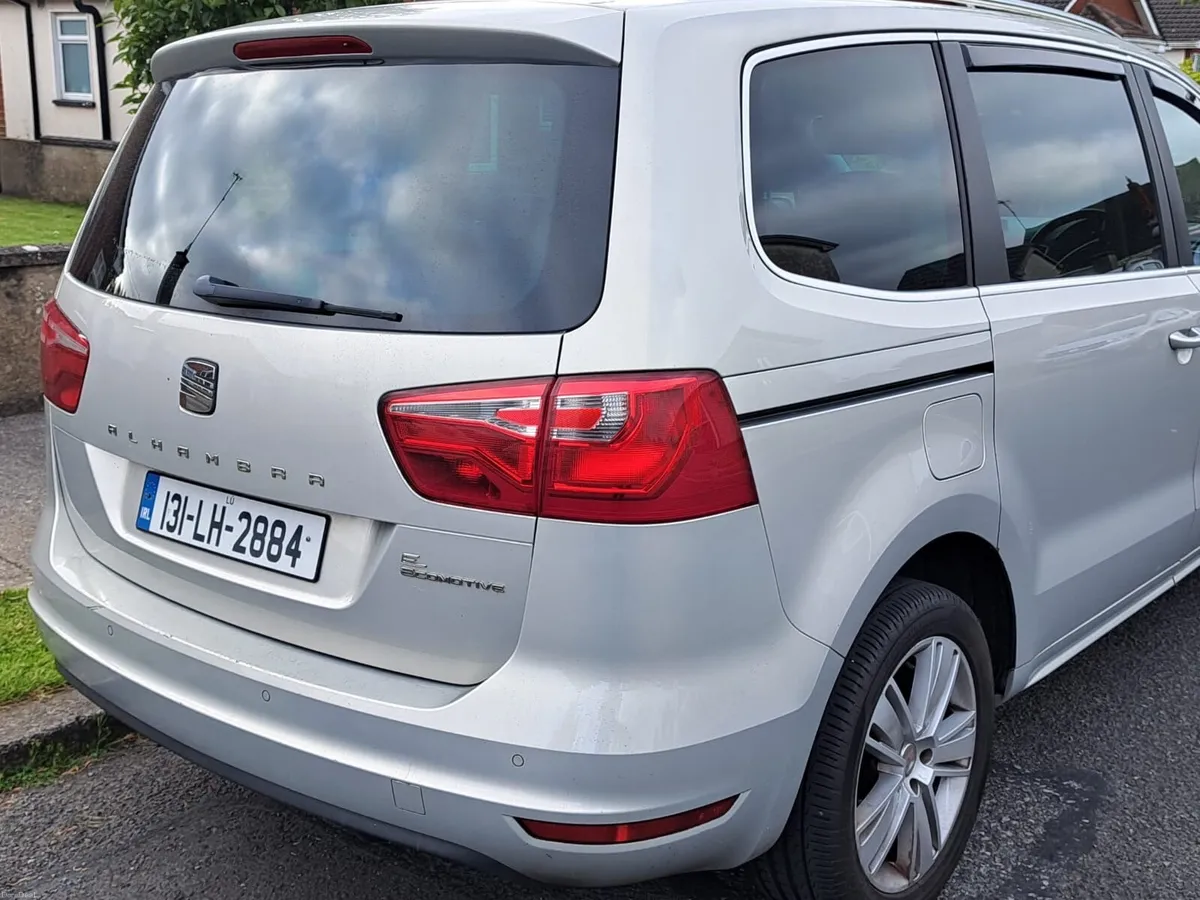SEAT Alhambra 2013 - Image 2