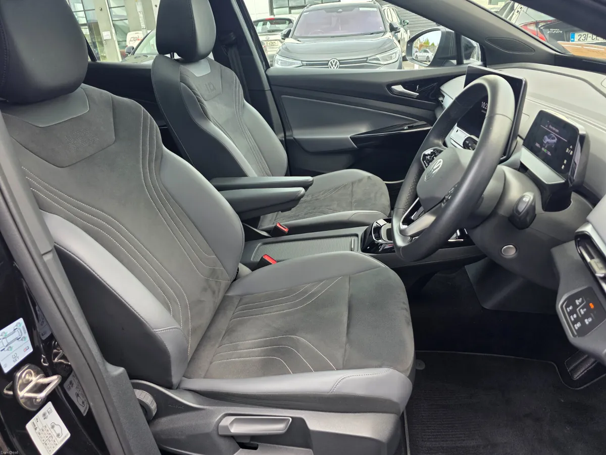 2024 ID5  STYLE PRO 77 kWh - Pan Roof - SOH 96.8% - Image 3