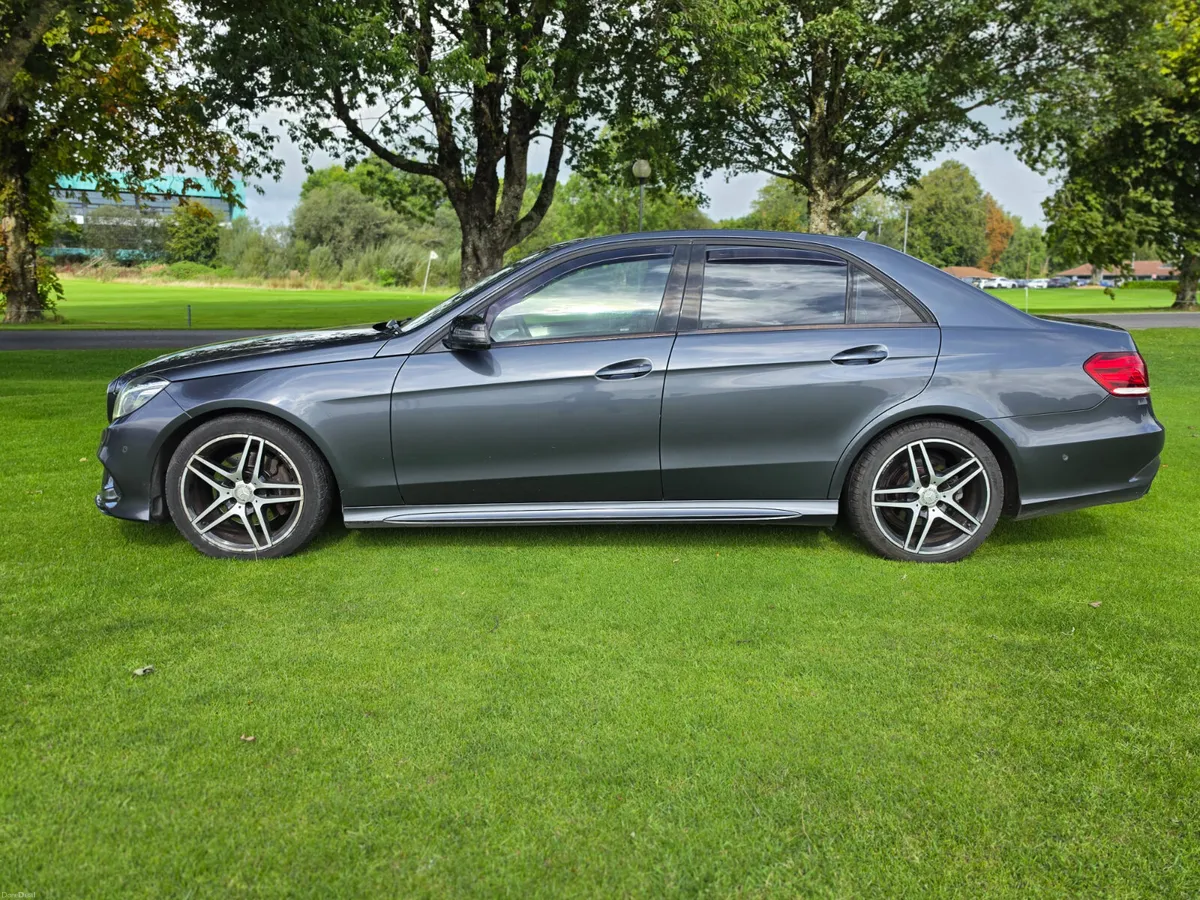 Mercedes-Benz E-Class ( New NCT today ! ) - Image 5