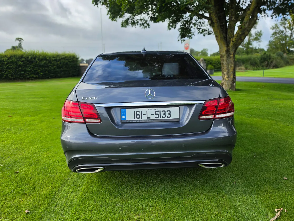 Mercedes-Benz E-Class ( New NCT today ! ) - Image 6