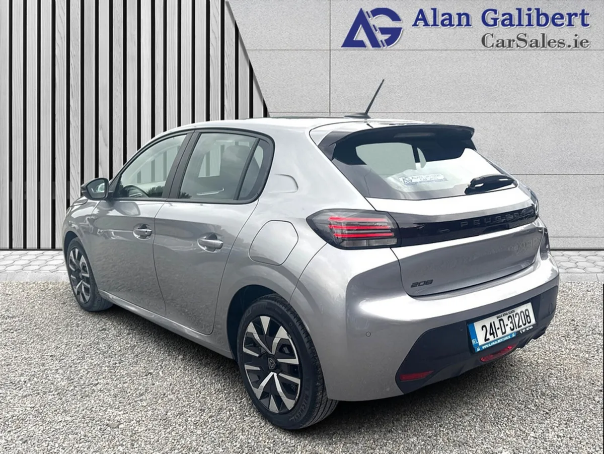 Peugeot 208 ACTIVE 1.2 75 4DR - Image 2