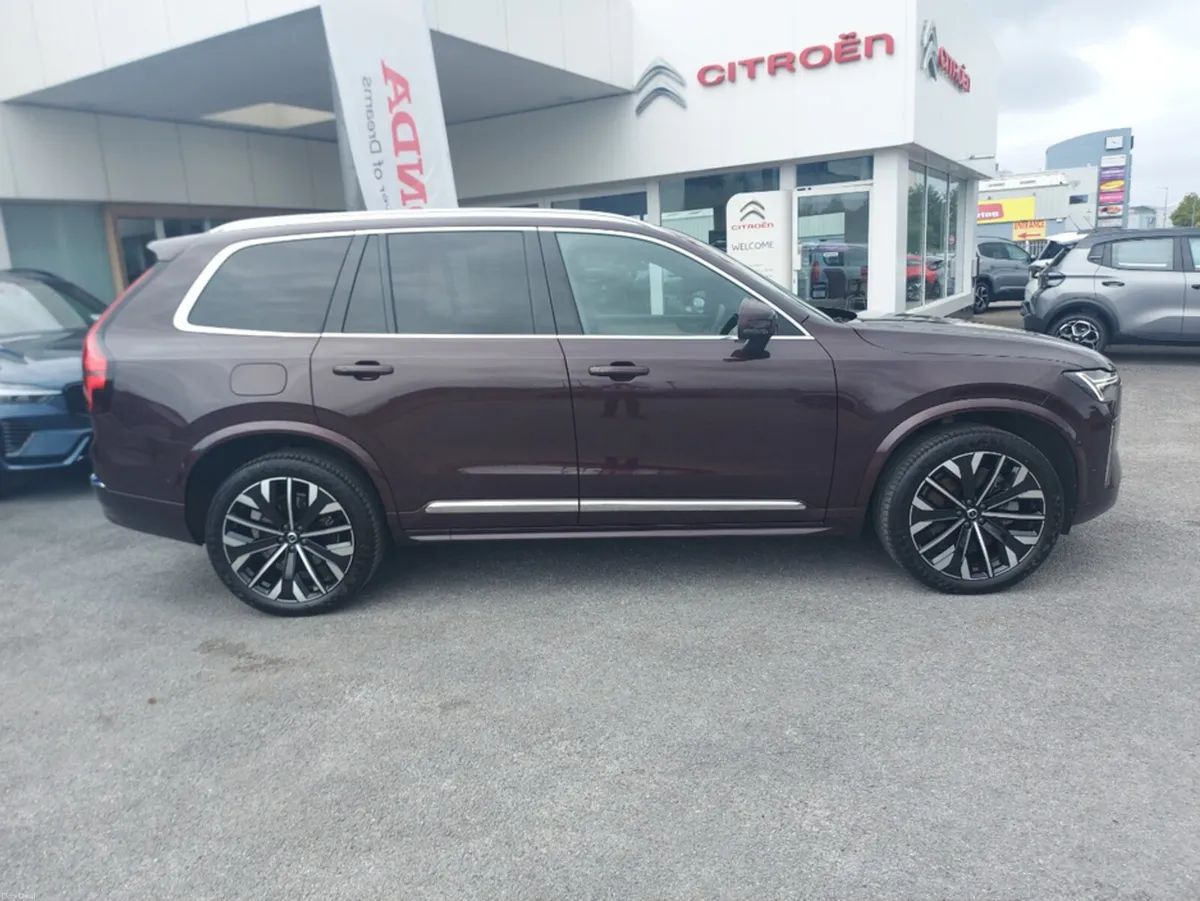Volvo XC90 T8 PHEV PLUS BRIGHT AWD 5 - Image 5