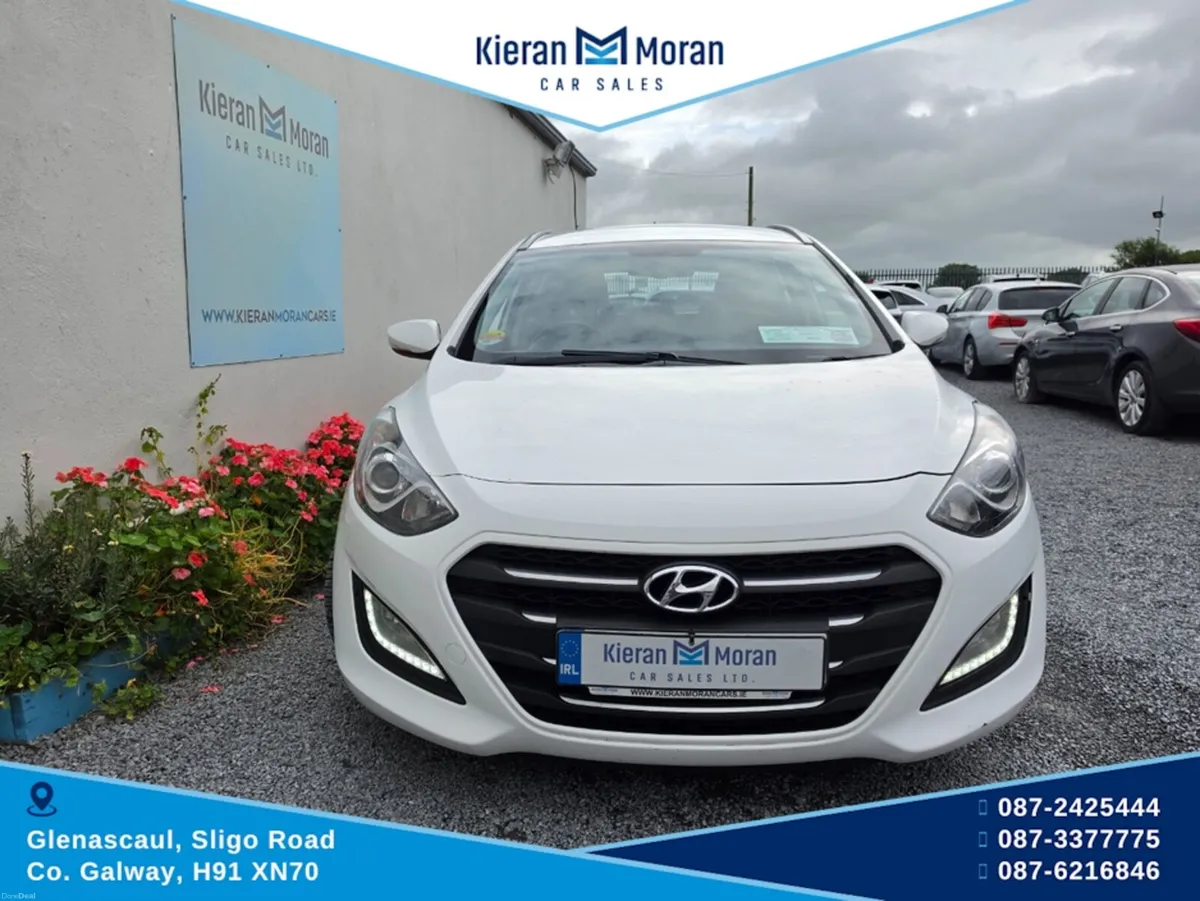 Hyundai i30 1.6 TOURER DELUXE 5DR - Image 6
