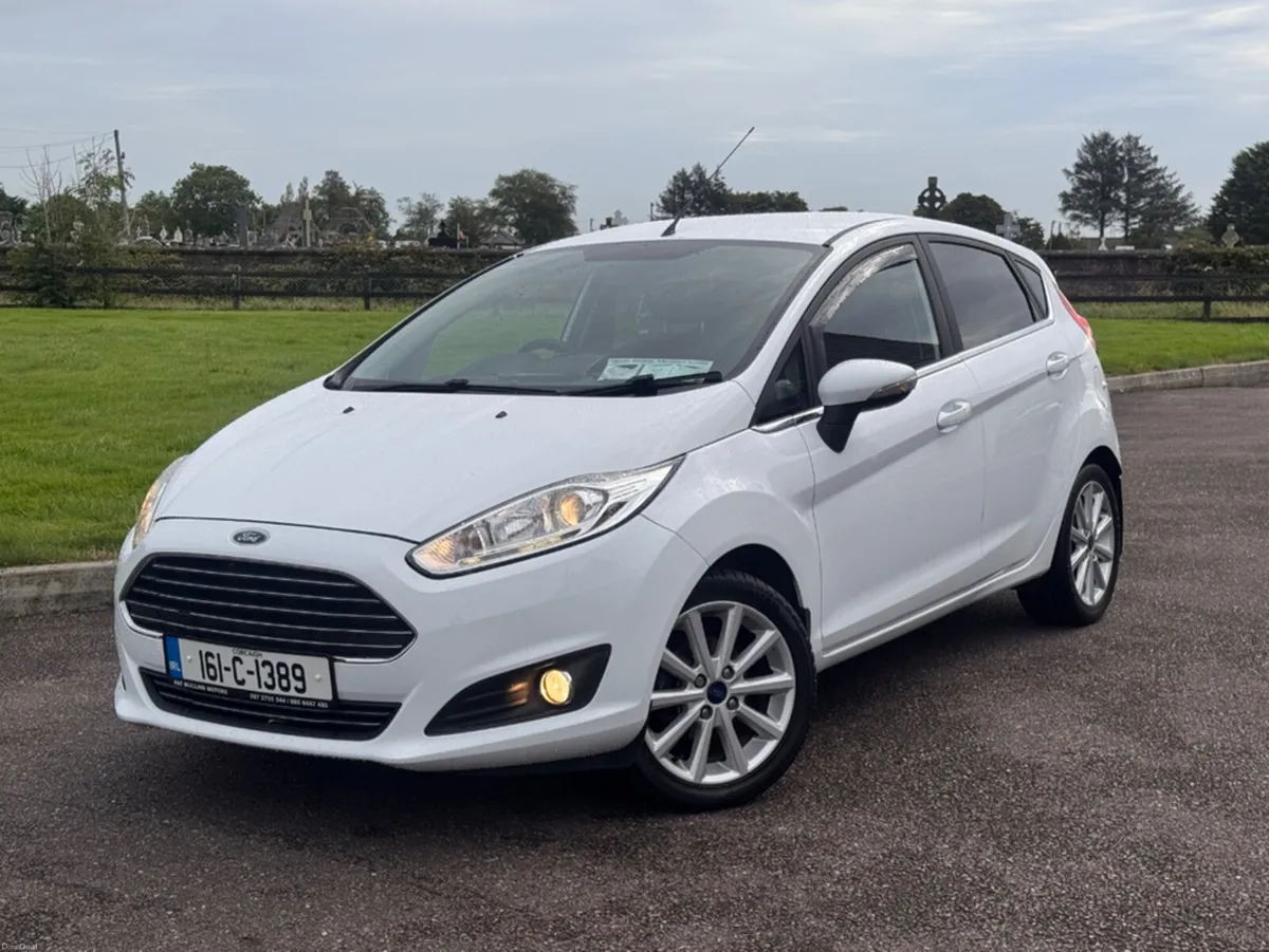 Ford Fiesta MCA TITANIUM 1.25 60PS M5 5 5DR 4DR - Image 3