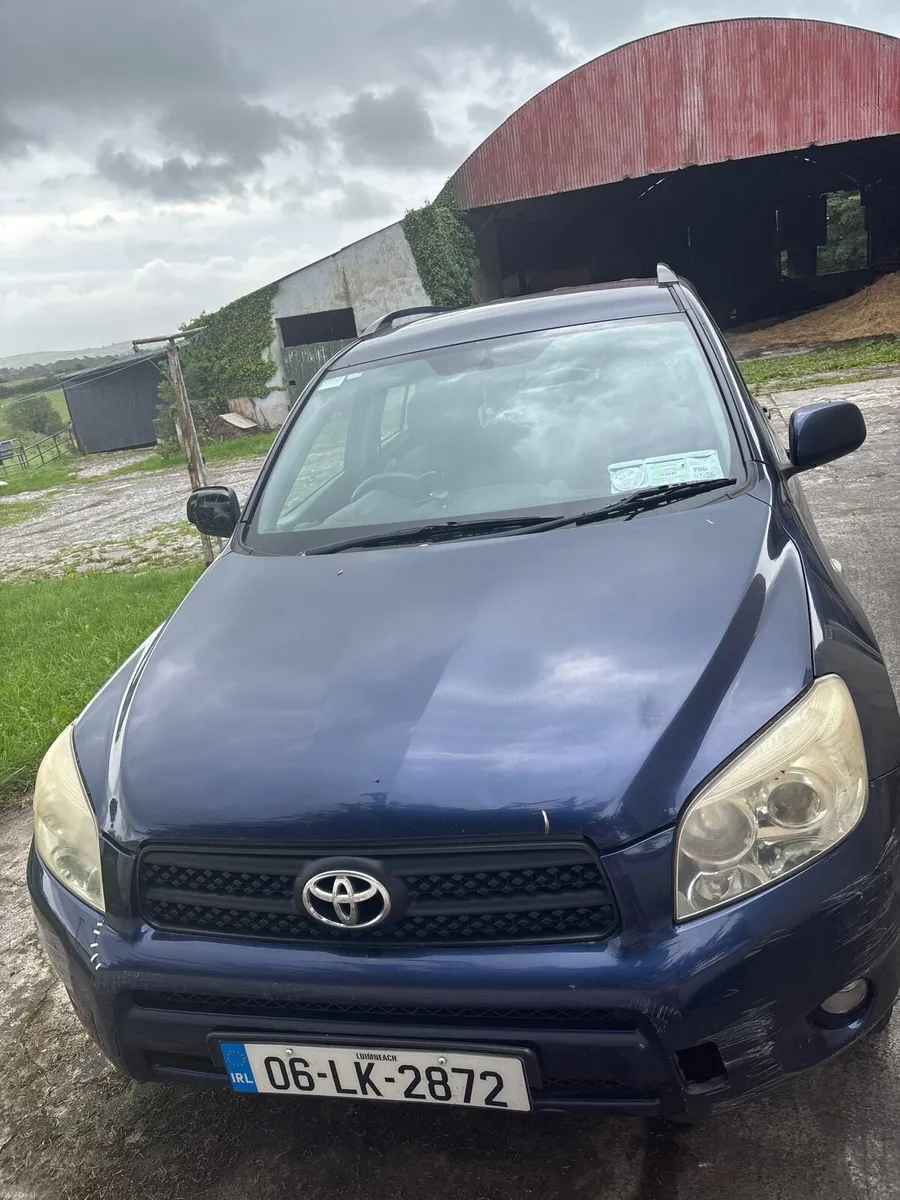2006 Toyota RAV 4 - Image 2
