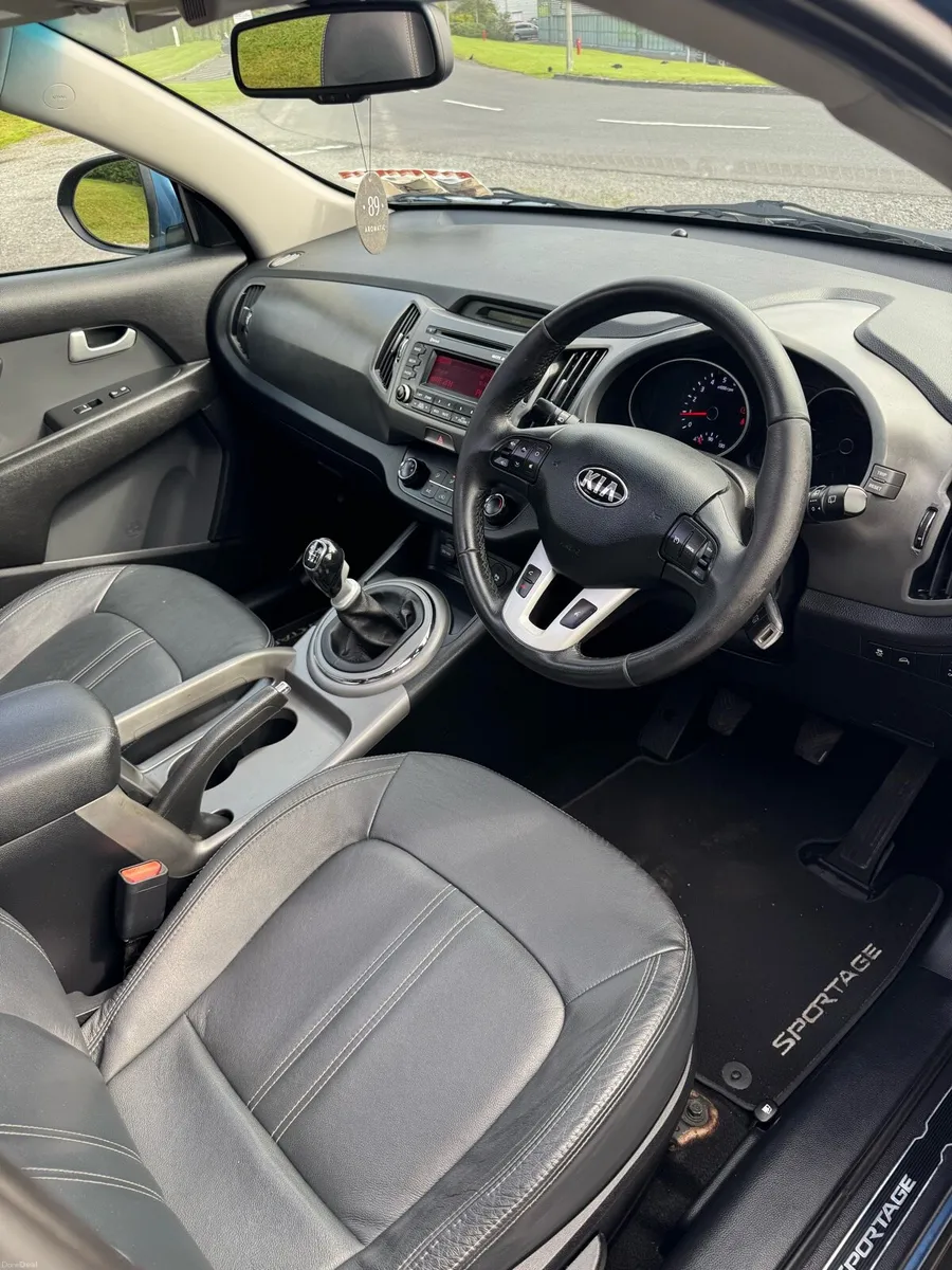 Kia Sportage Platnium 1.7 Diesel - Image 6