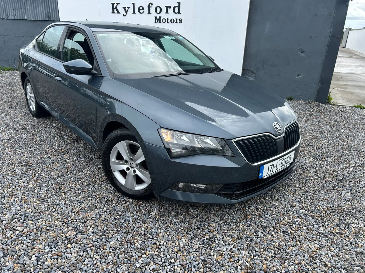 Skoda Superb 2017 (Automatic) - Image 1