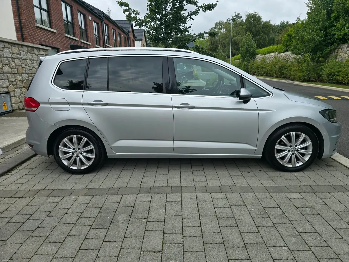 VW Touran 2.0 HIGHLINE / 1 OWNER / NEW NCT 06/28 - Image 2