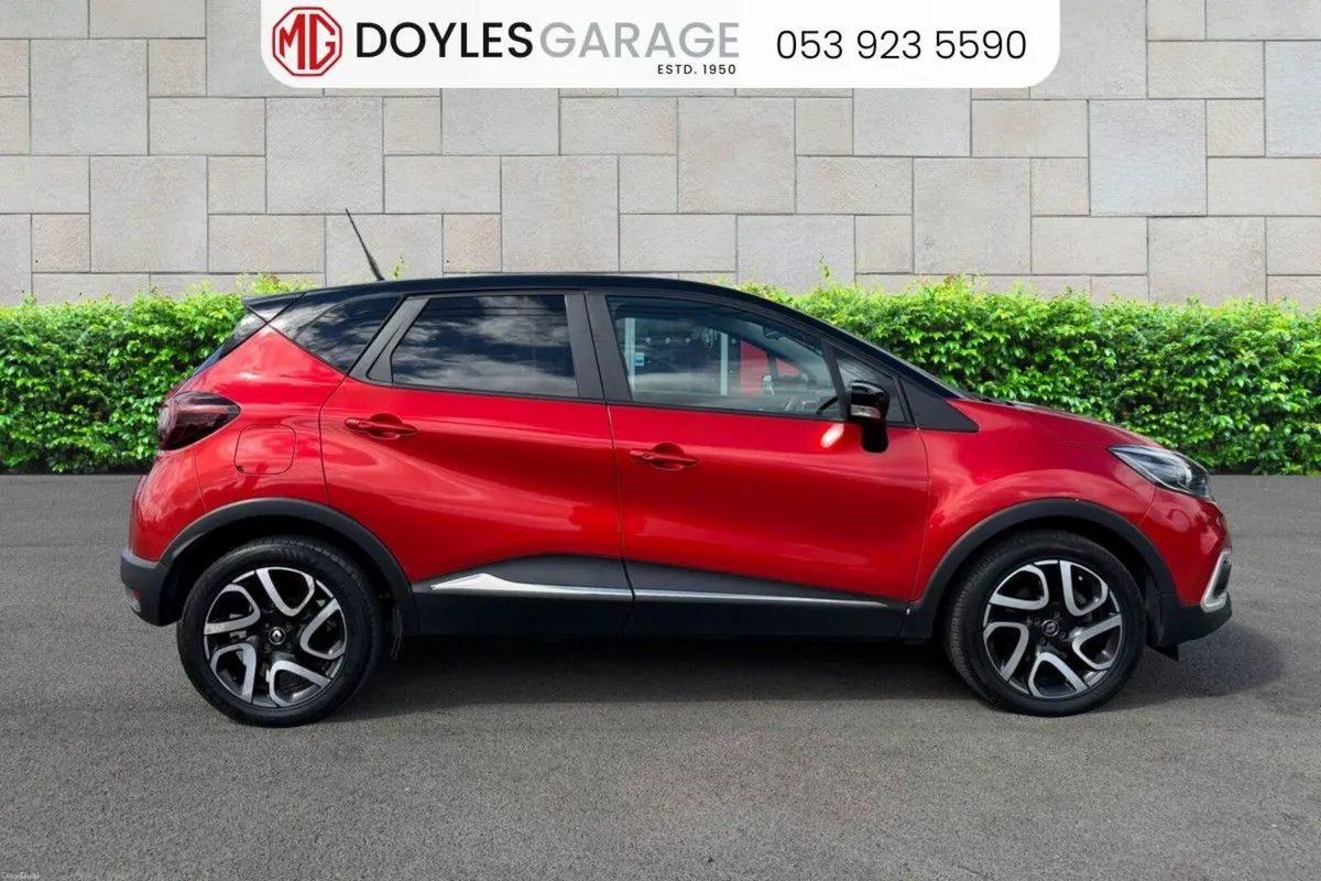 Renault Captur ICONIC 1.5 dCi 90 - Image 2