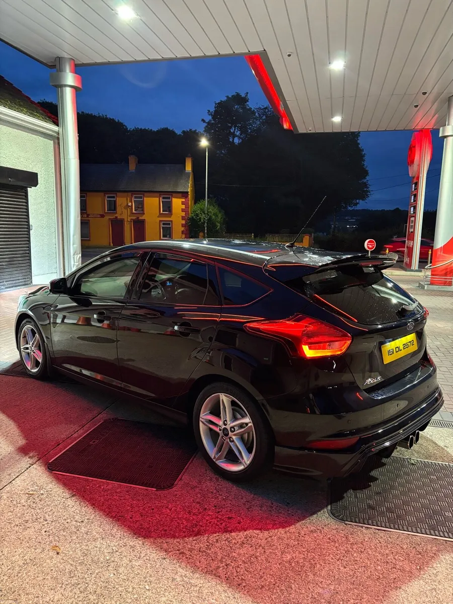 Ford Focus 2015 1.6L Diesel - Image 2