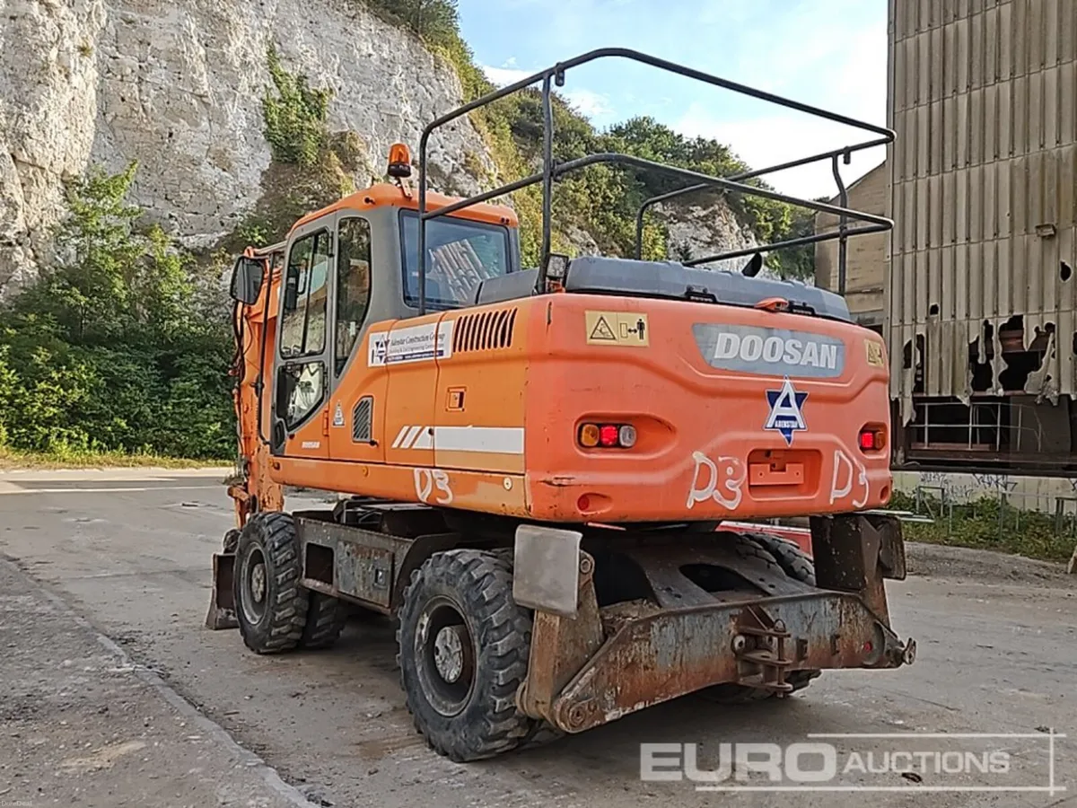 2017 Hyundai HX145LCR - Image 4