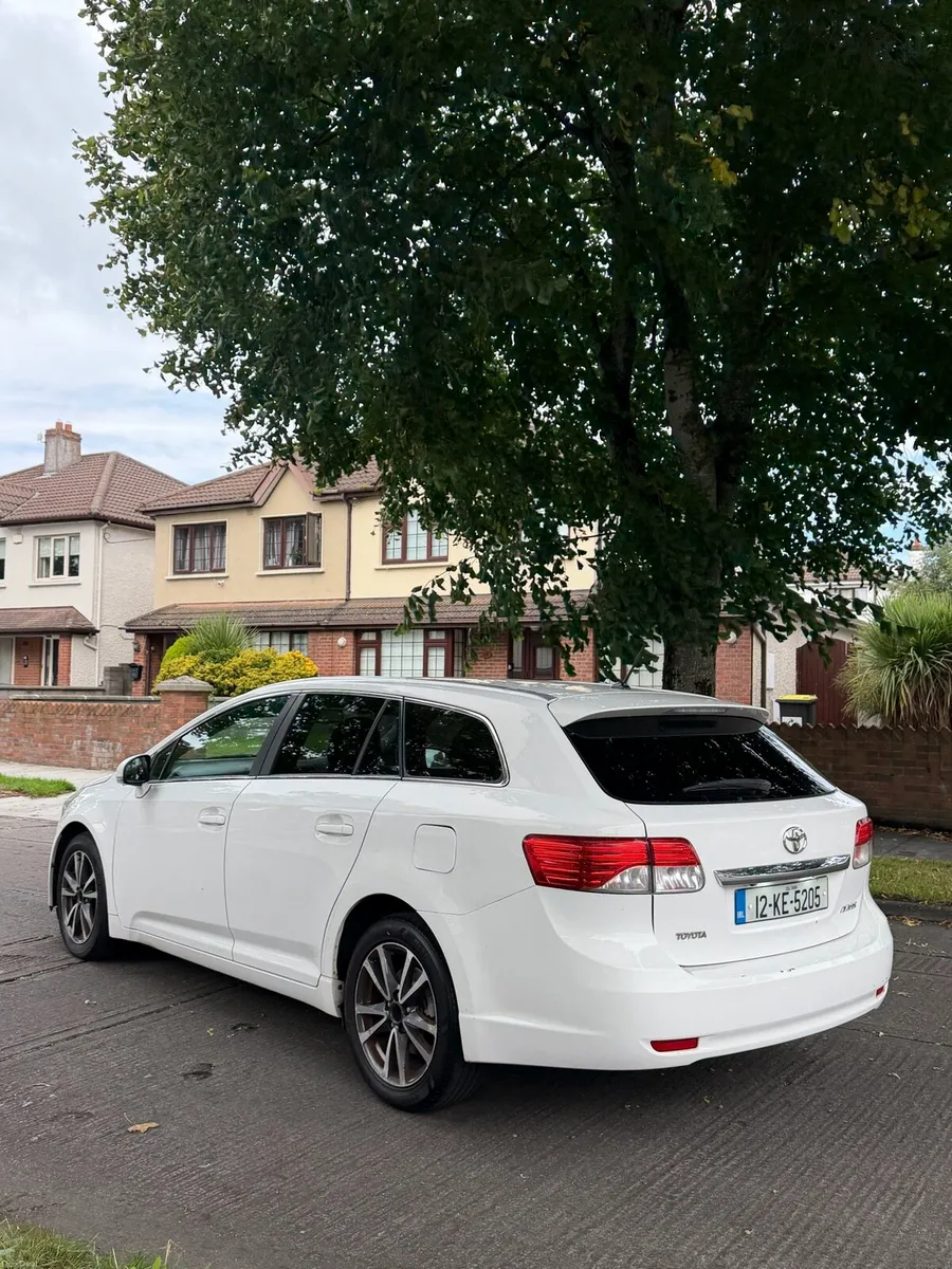 Toyota Avensis 2.0 D New Nct 06/27 - Image 2
