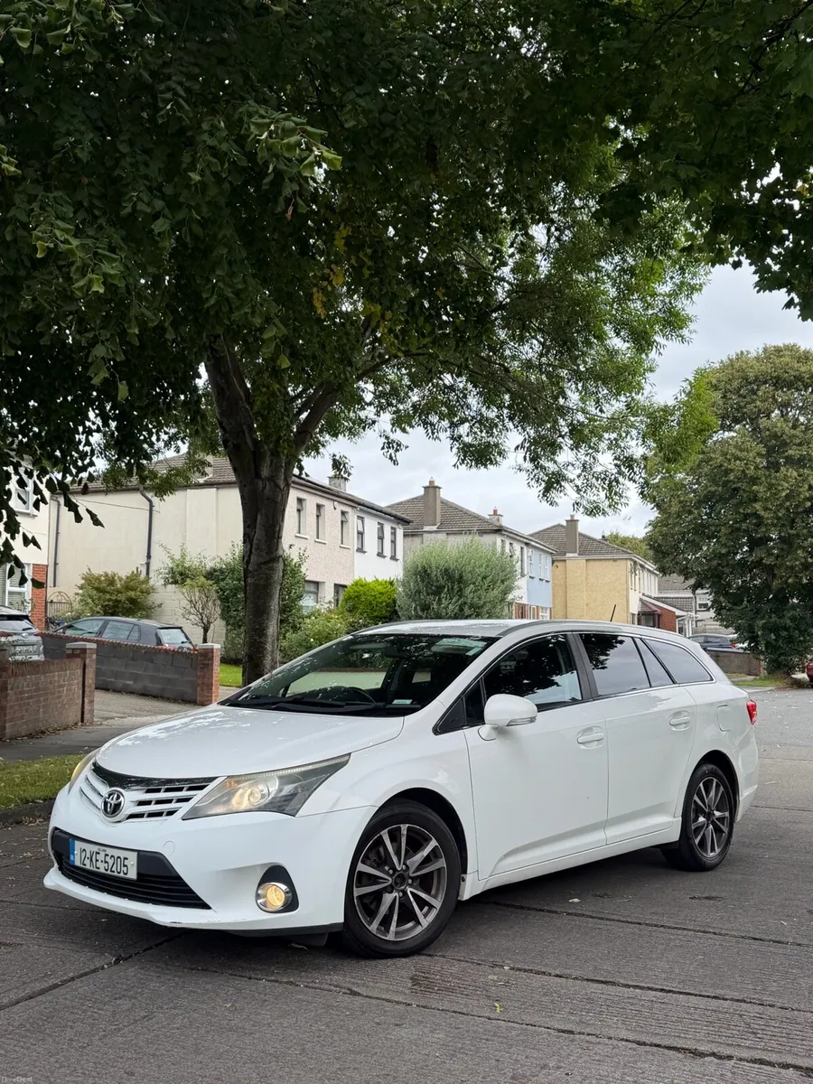 Toyota Avensis 2.0 D New Nct 06/27 - Image 3