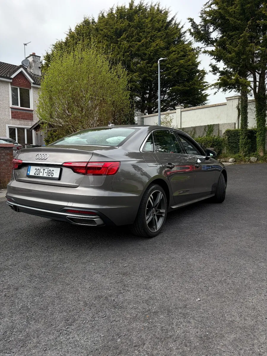 Audi A4 2020 - Image 2