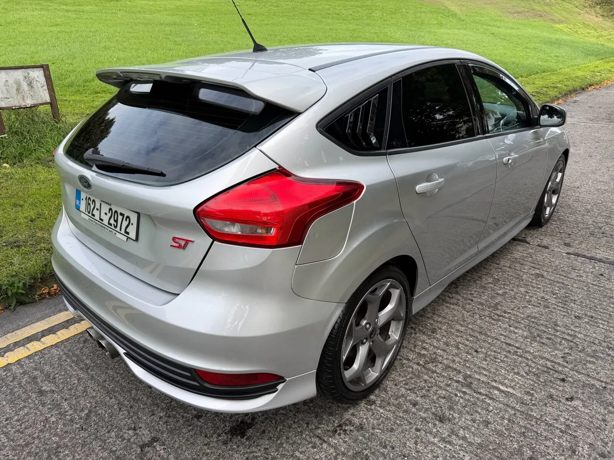 2016 Ford Focus ST 2.0 TDCI 185 BHP - Image 2