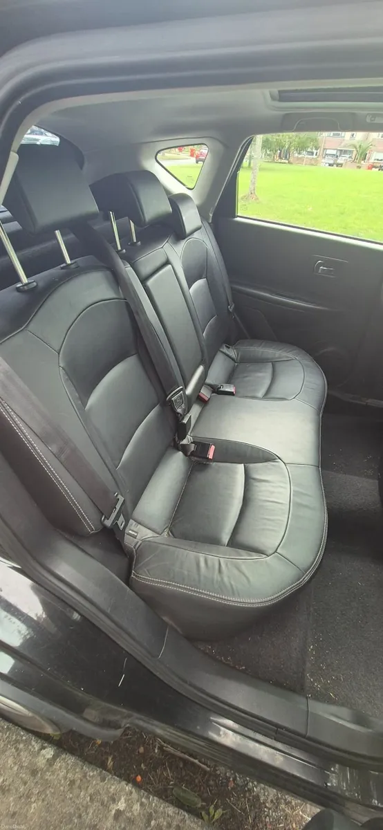 Nissan Qashqai 2010 - Image 4