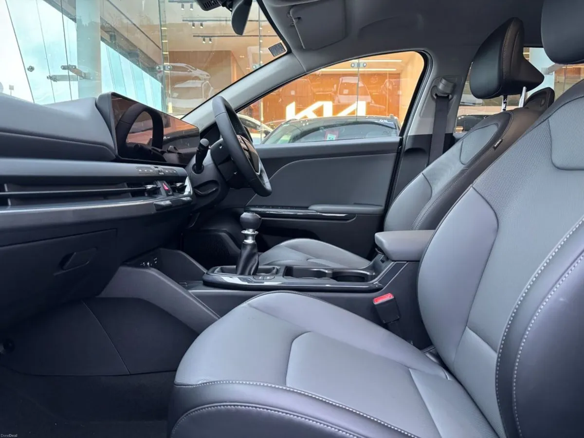 Kia K4 1.0 K3 Mild Hybrid ( 3.9% Finance Available - Image 2