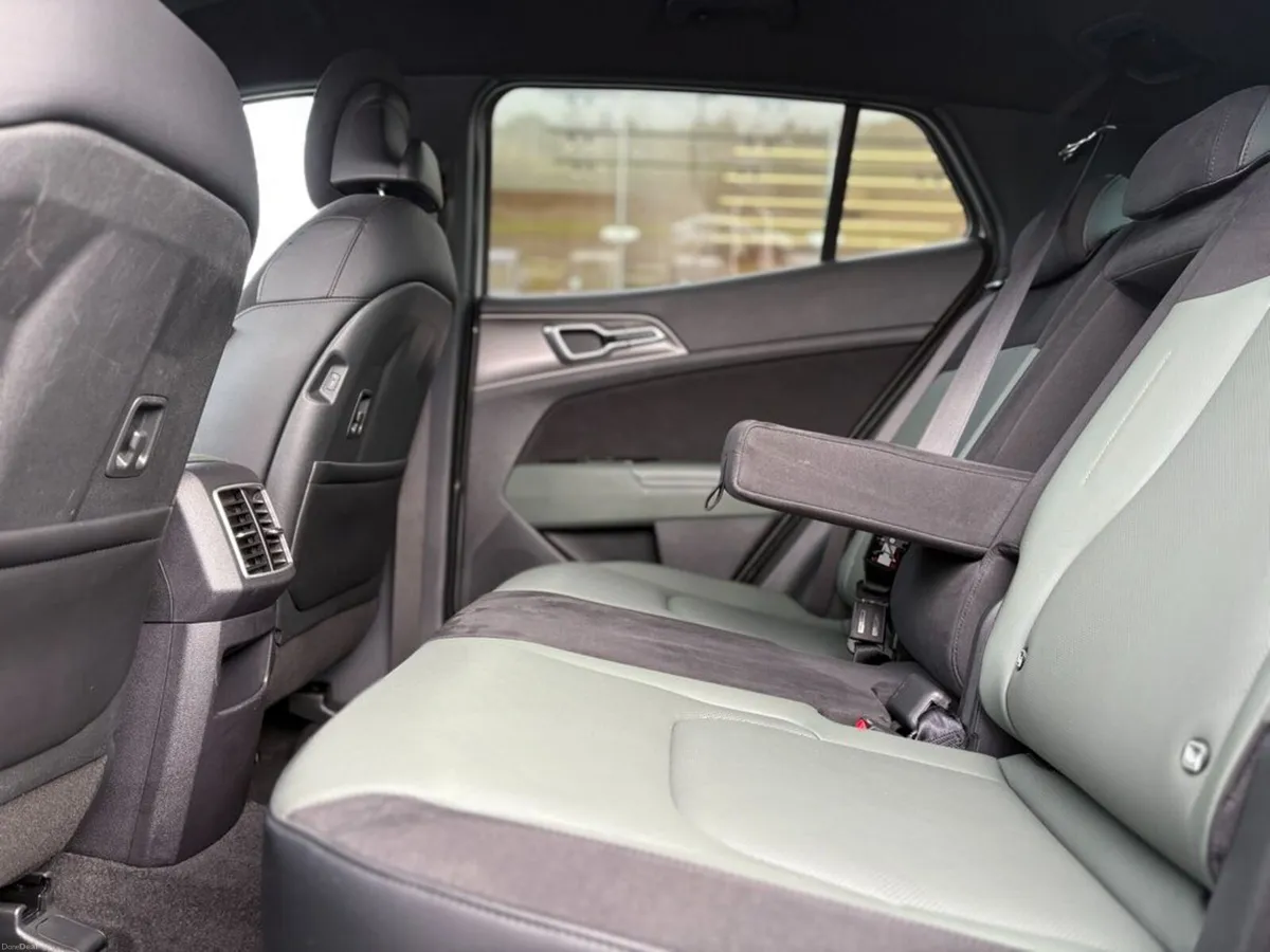 Kia Sportage 1.6 Hybrid - Image 4