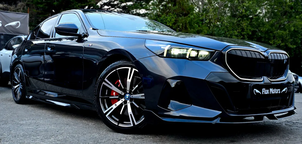 BMW i5 2023 - Image 2