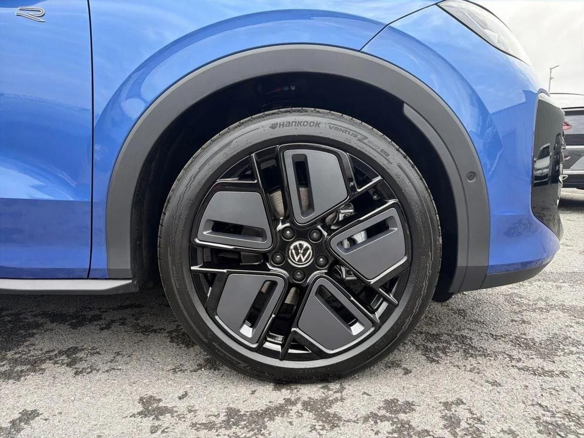 Volkswagen T-Roc R-LINE 1.5MHEV 150BHP - Image 5