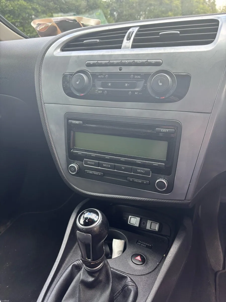 2011 Seat Leon 1.6 Diesel TDI - Image 6