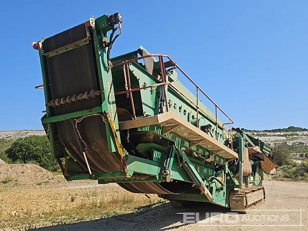 2017 McCloskey S190 - Image 2