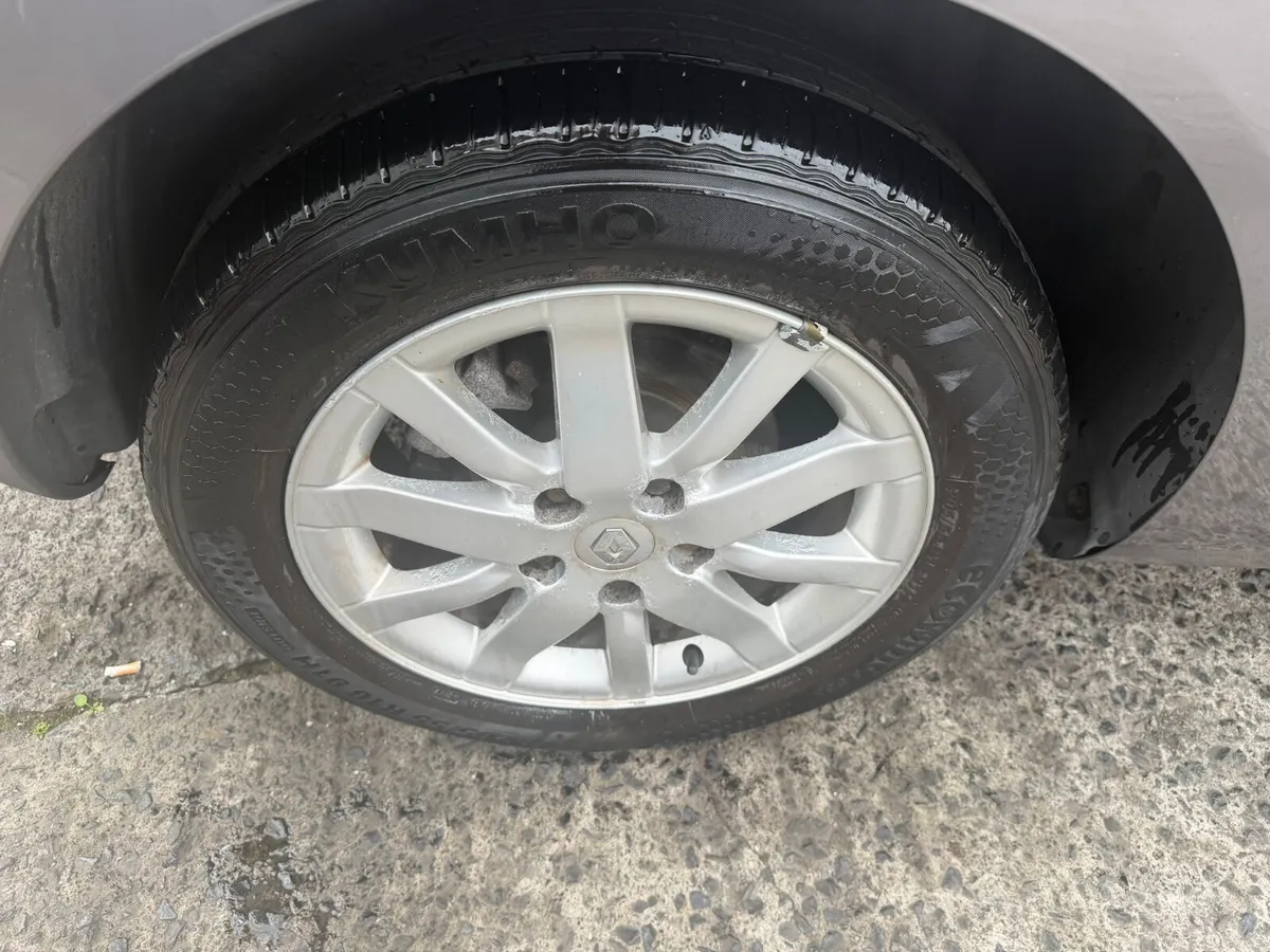 Renault Megane 2010 - Image 6
