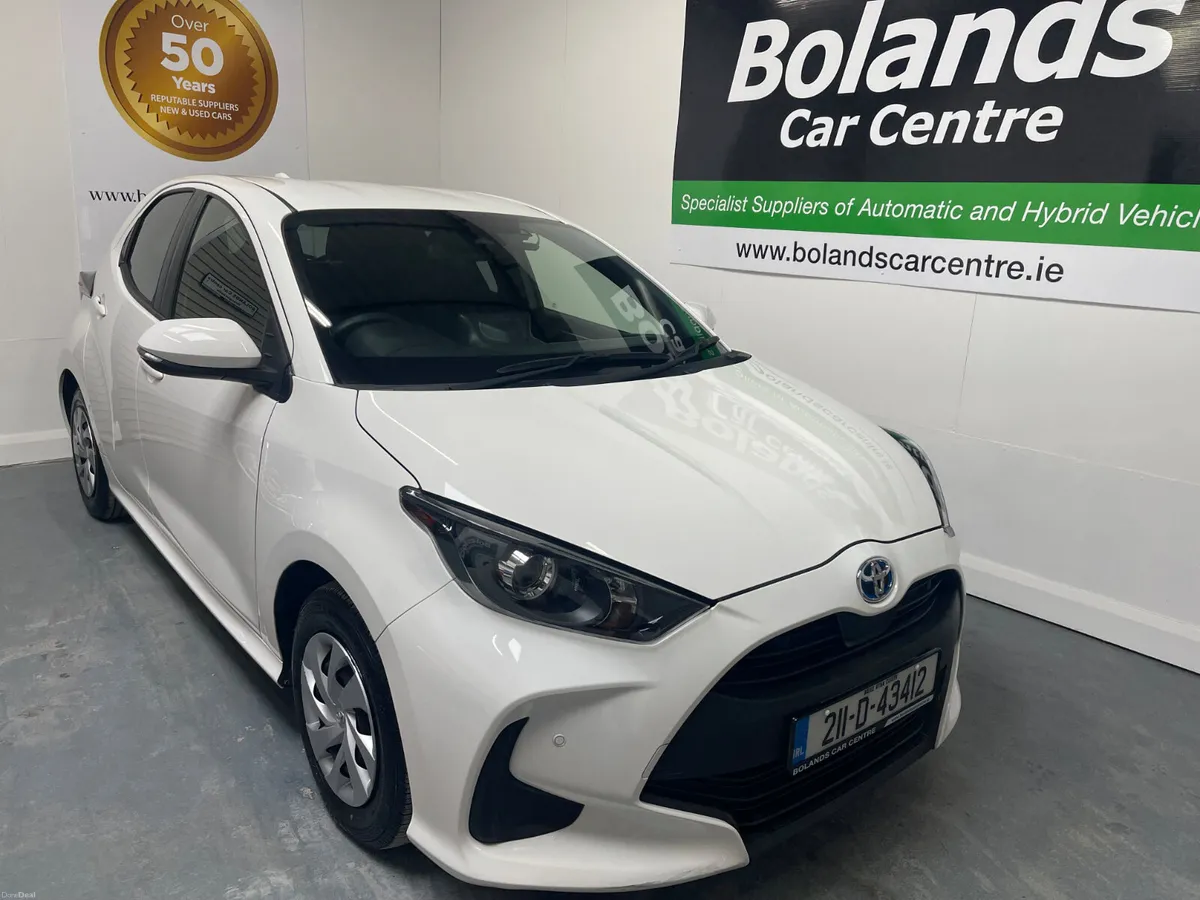 2021 Toyota Yaris Hybrid 1.5 Automatic 5dr Model - Image 3